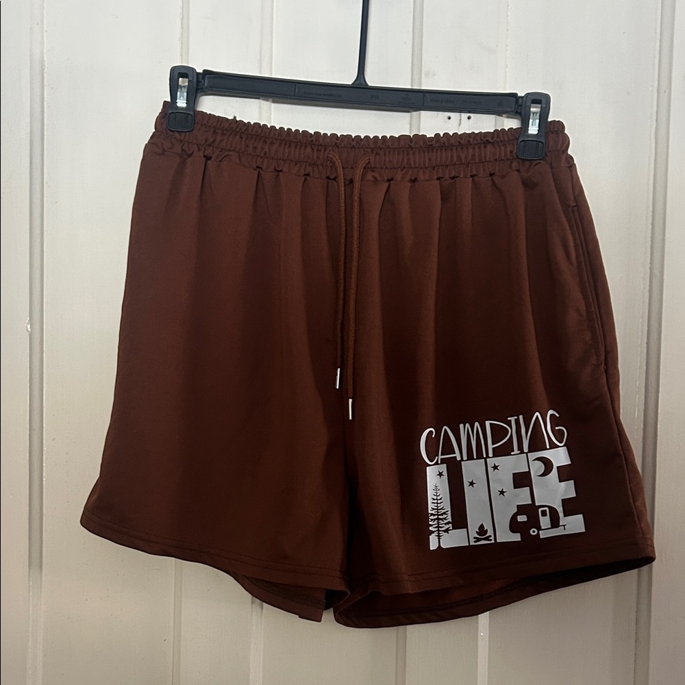 Brown Graphic 'Camping Life' Shorts
